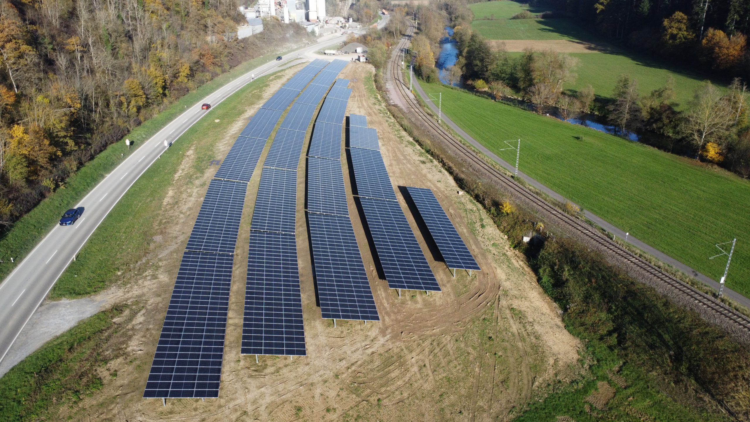 Solarpark Fischingen Solarpark FischingenFreiflächen-Photovoltaikanlage mit einer Leistung von 1,03 MWp